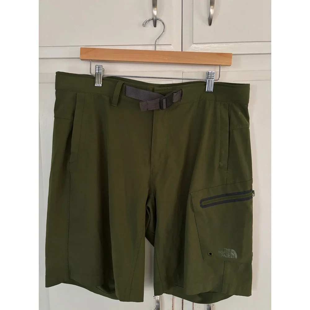 The North Face Mens Army Green Hiking Shorts Integrated Belt Cargo Pocket 36/38